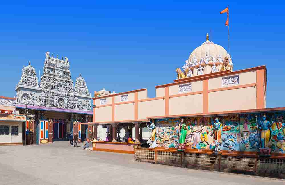 6. अन्नपूर्णा मंदिर इंदौर - indore ke aas paas ghumne ki jagah